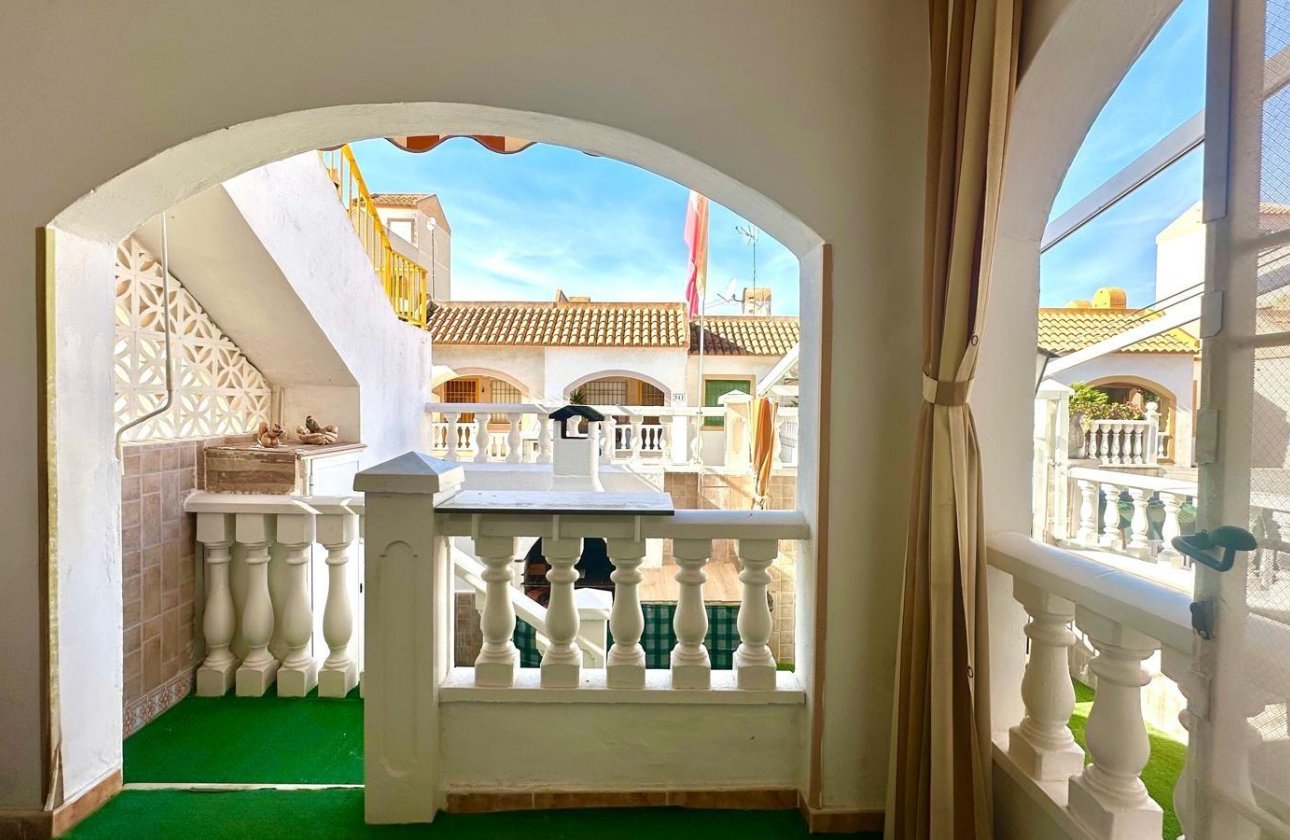 Revente - Bungalow -
Torrevieja - Torretas