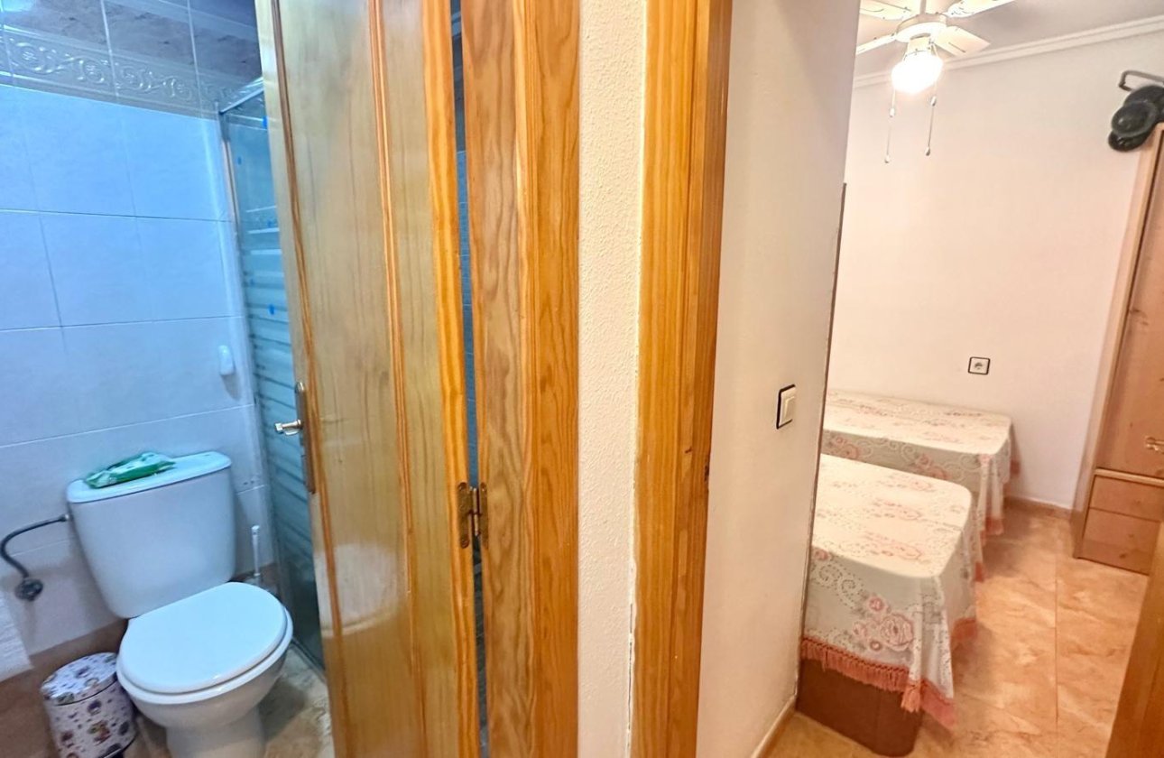 Revente - Bungalow -
Torrevieja - Torretas