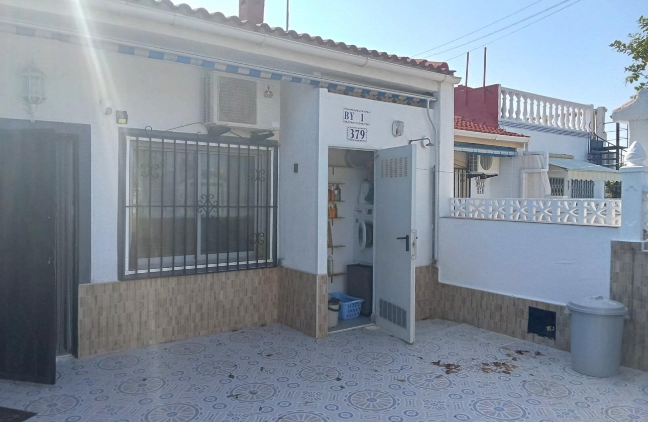 Revente - Bungalow -
Torrevieja - Torretas