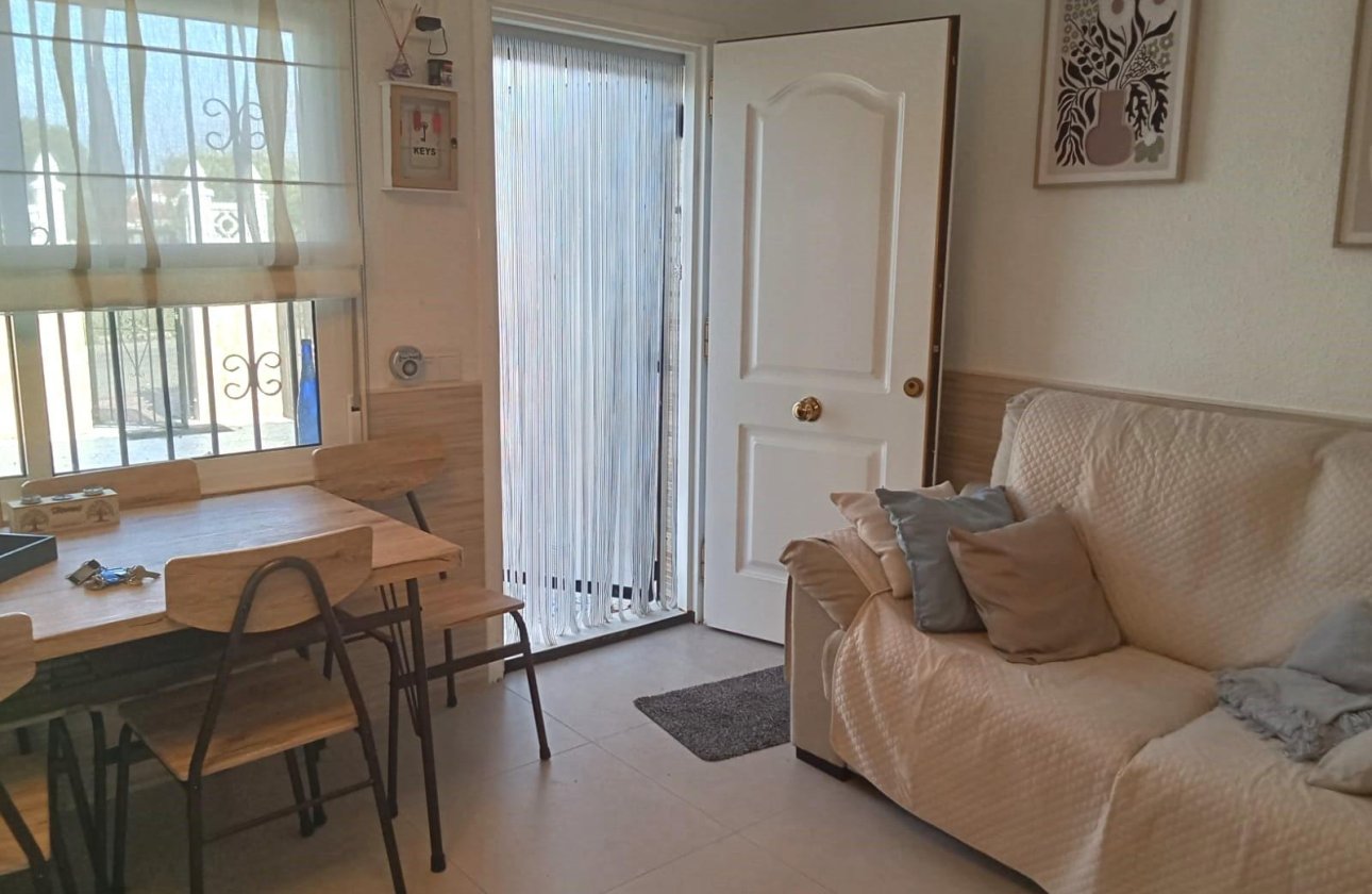 Revente - Bungalow -
Torrevieja - Torretas