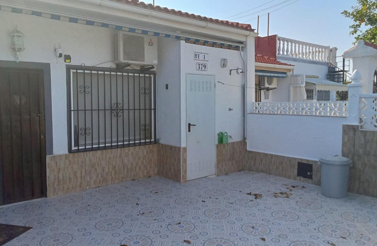 Revente - Bungalow -
Torrevieja - Torretas