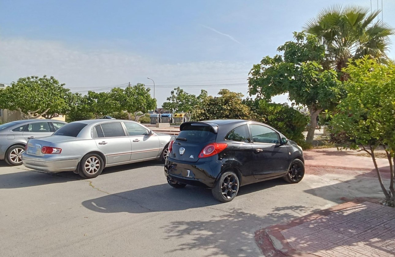 Revente - Bungalow -
Torrevieja - Torretas