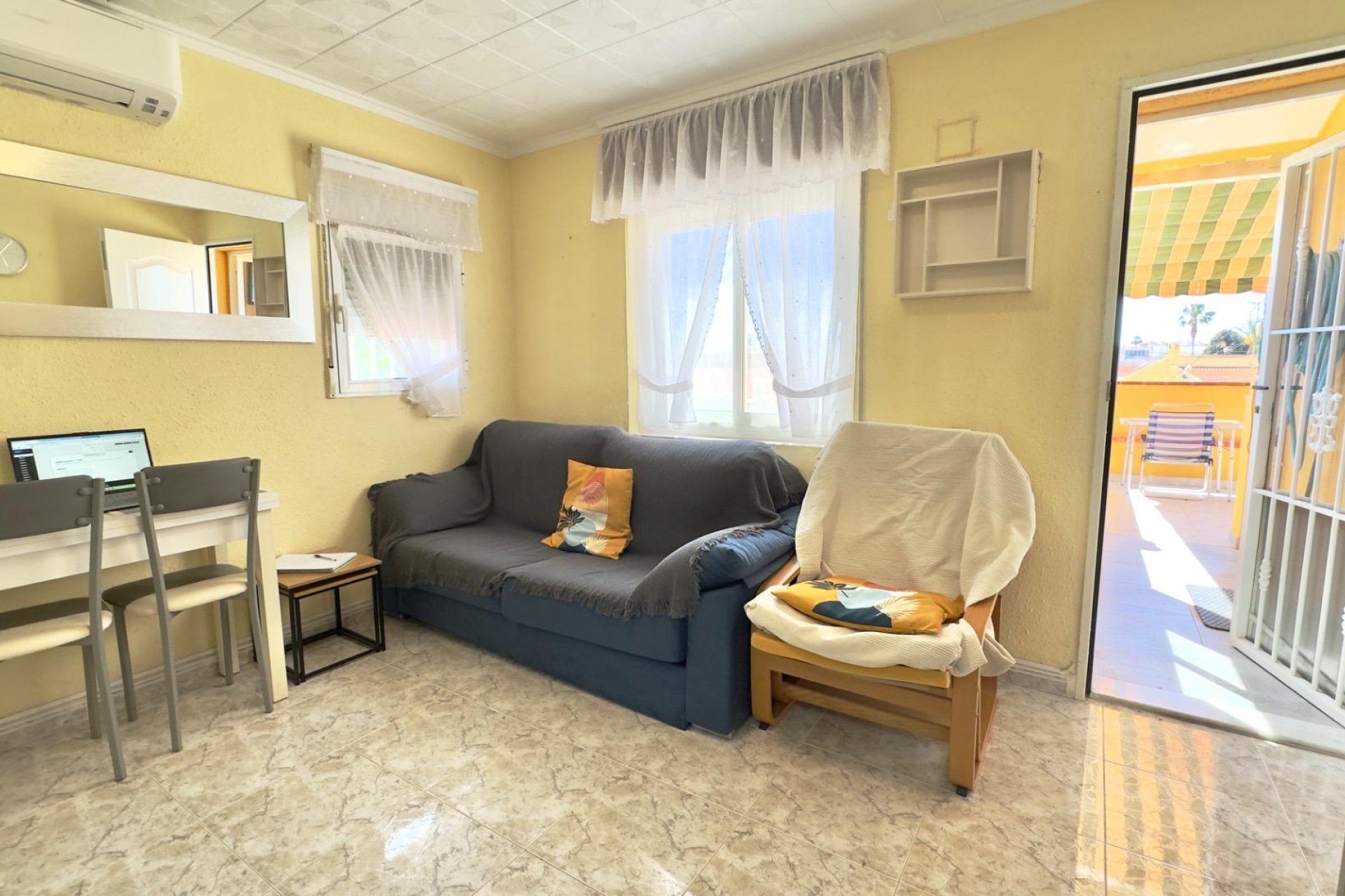Revente - Bungalow -
Torrevieja - Torretas