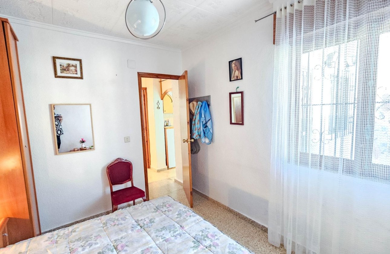 Revente - Bungalow -
Torrevieja - Torretas