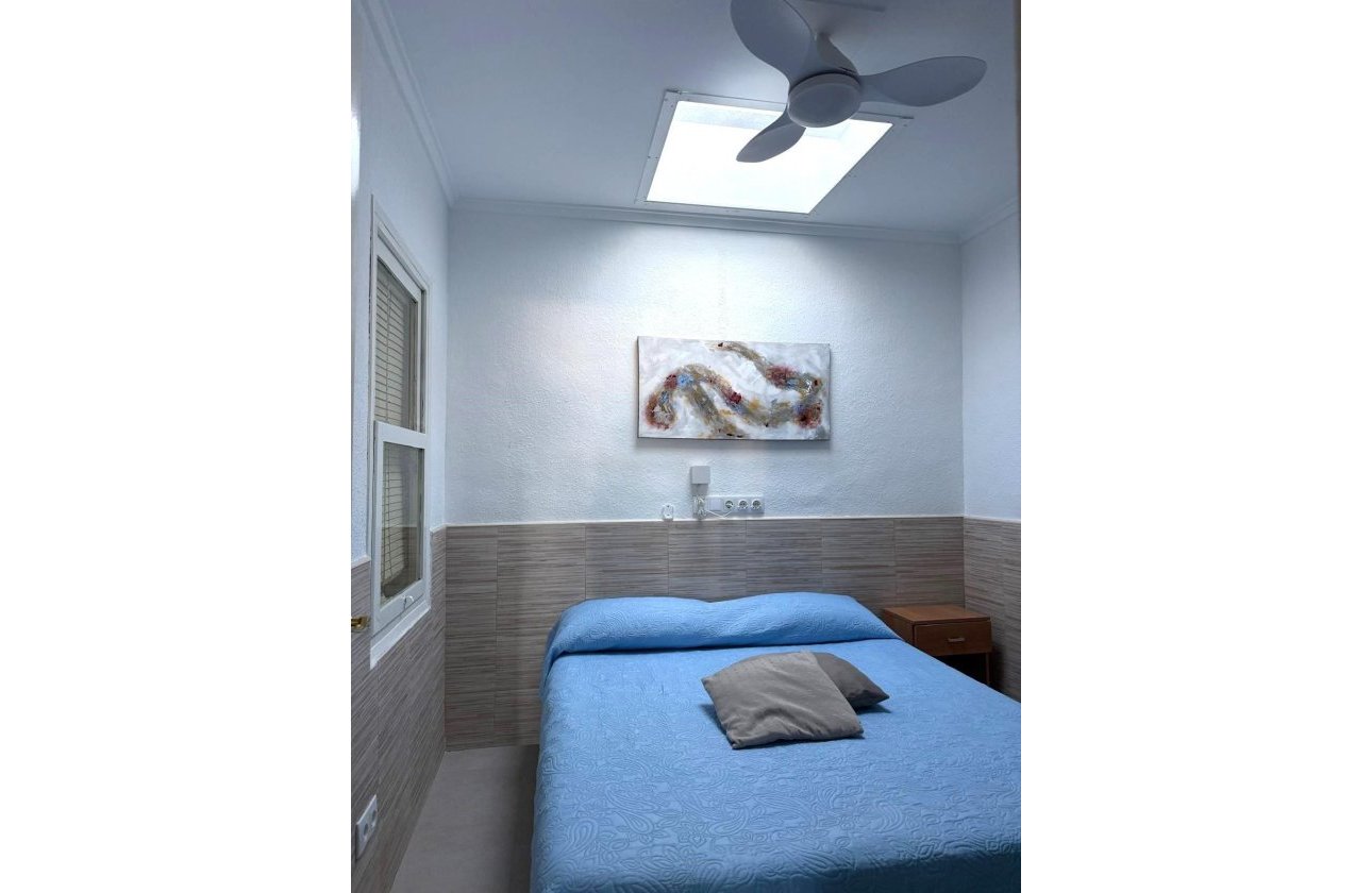Revente - Bungalow -
Torrevieja - Torretas