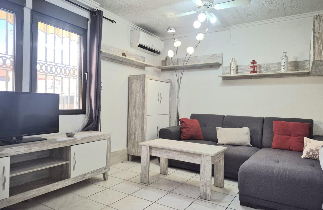 Revente - Bungalow -
Torrevieja - Torretas