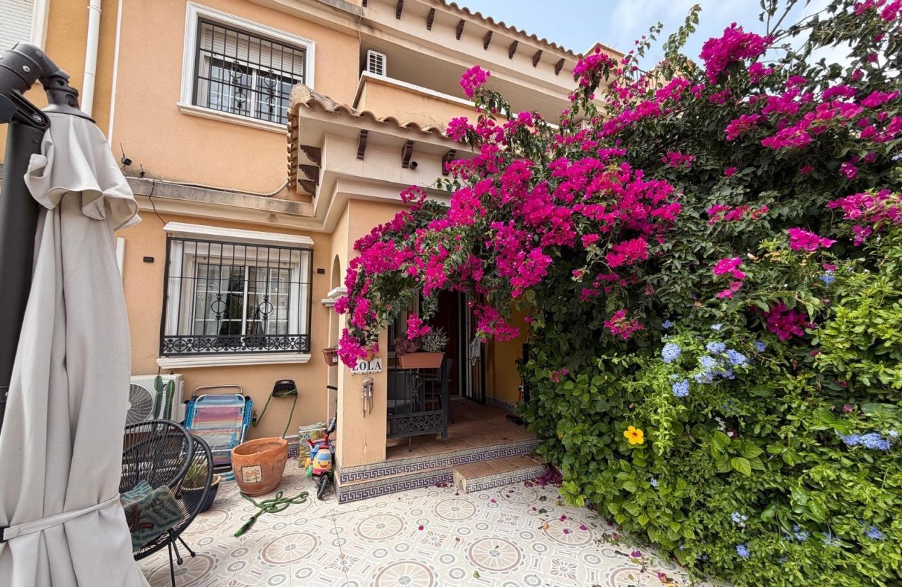 Revente - Bungalow -
Torrevieja - Zona Los Frutales