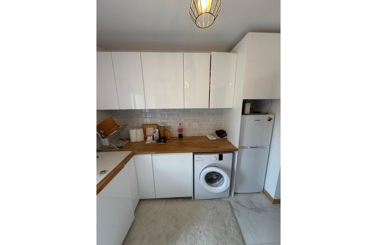 Revente - Bungalow -
Torrevieja - Zona Los Frutales