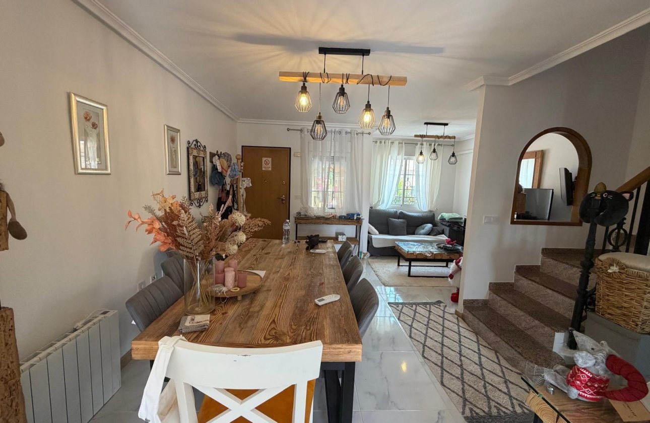 Revente - Bungalow -
Torrevieja - Zona Los Frutales