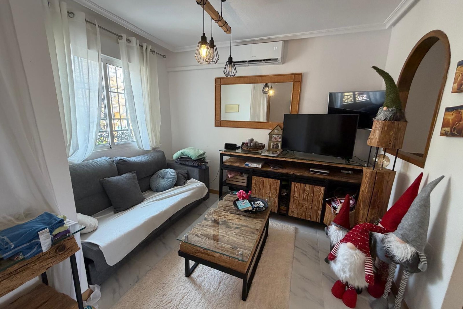 Revente - Bungalow -
Torrevieja - Zona Los Frutales