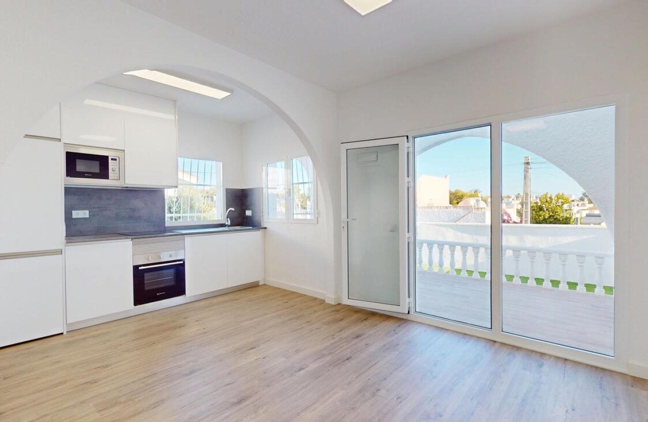 Revente - Bungalow -
Villamartin - Costa Blanca