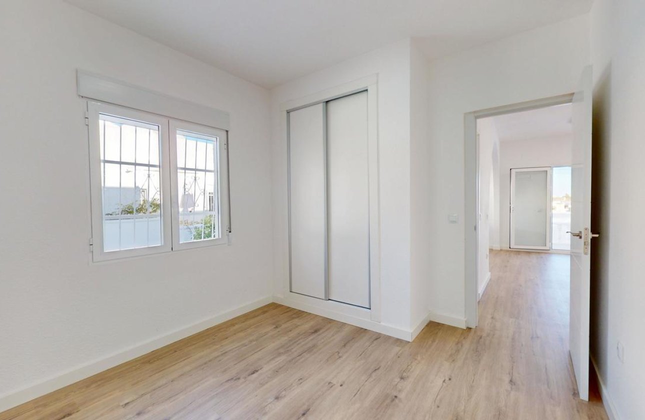 Revente - Bungalow -
Villamartin - Costa Blanca