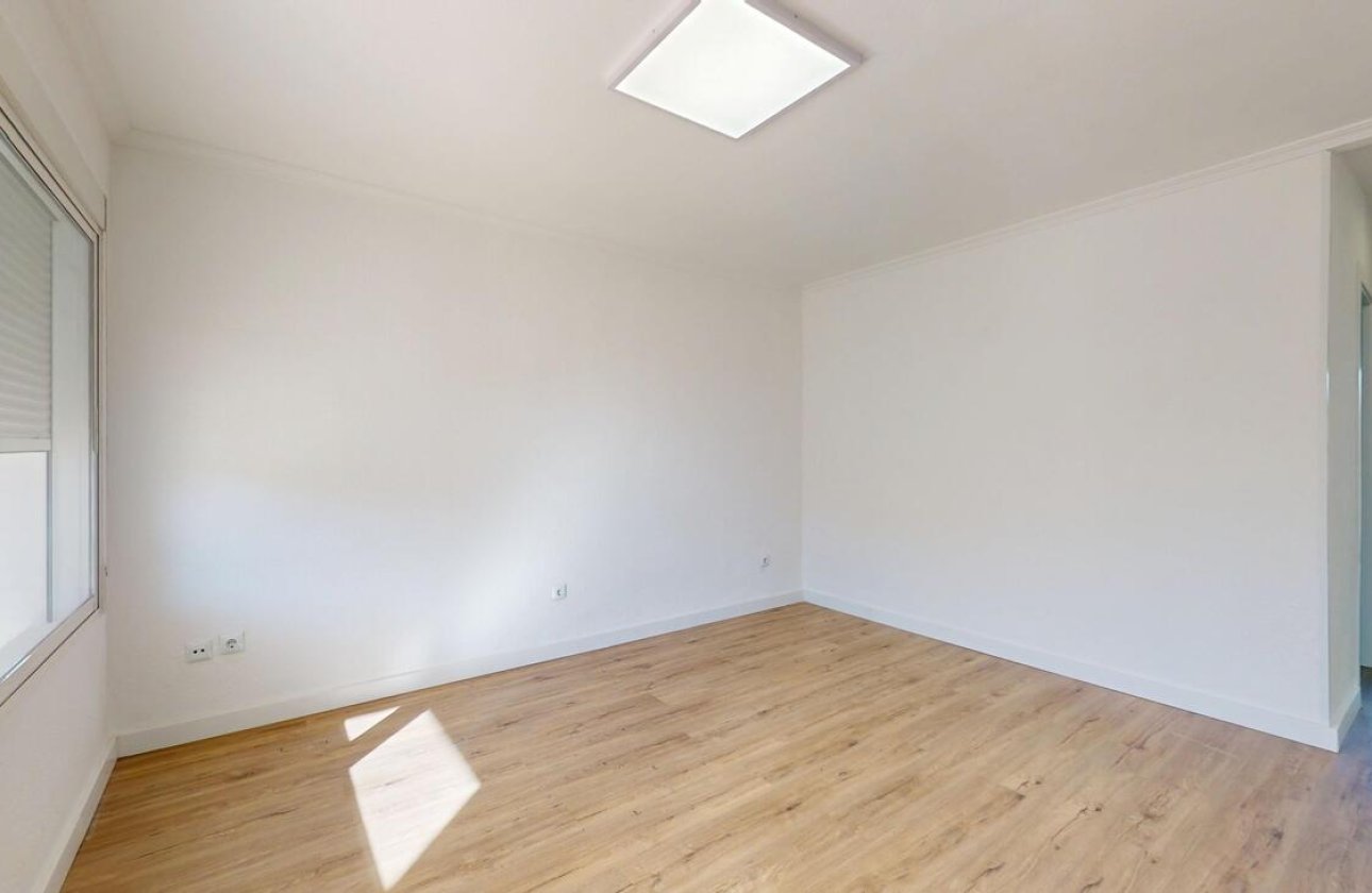 Revente - Bungalow -
Villamartin - Costa Blanca