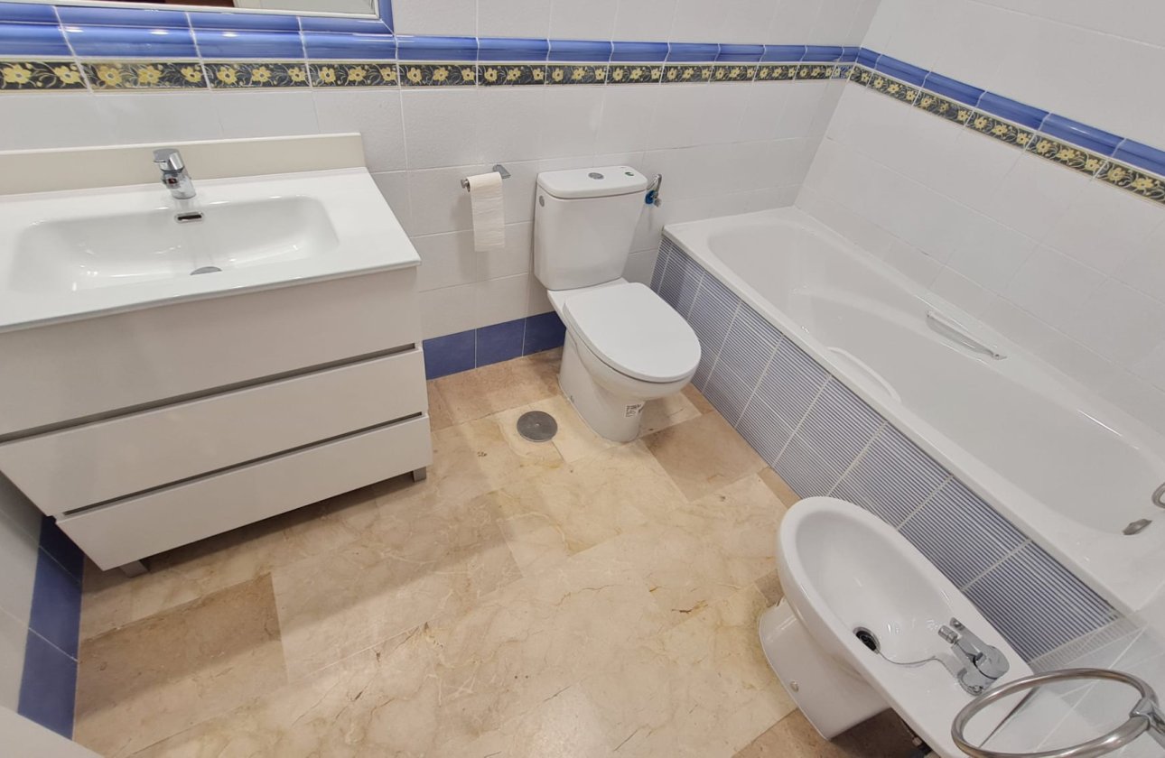 Revente - Bungalow -
Villamartin - Costa Blanca