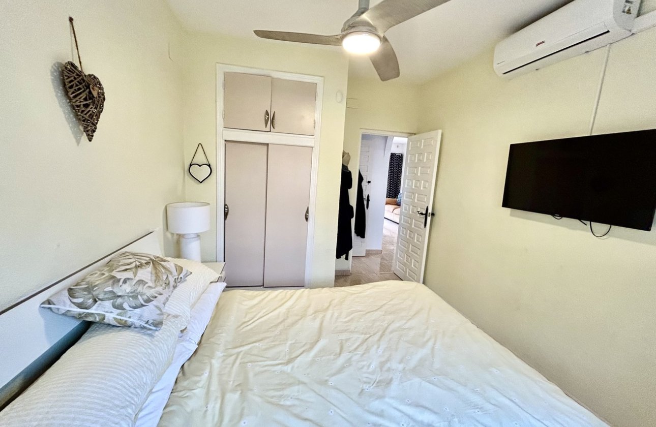 Revente - Bungalow -
Villamartin - Costa Blanca