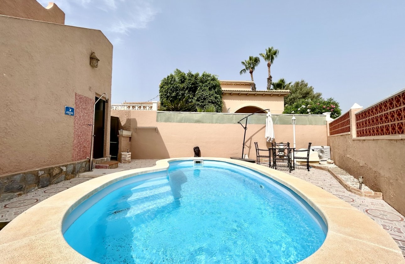 Revente - Bungalow -
Villamartin - Costa Blanca