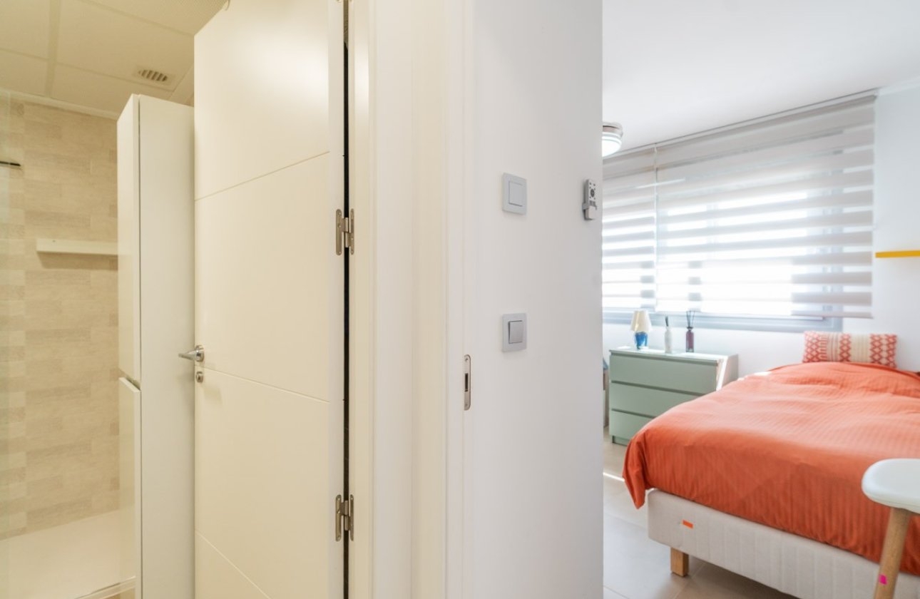Revente - Bungalow -
Vistabella Golf Entre Naranjos - Inland