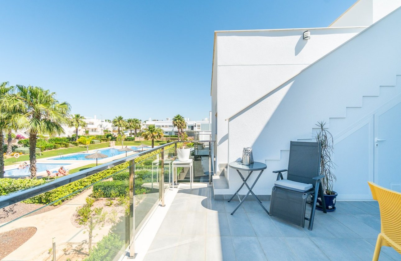 Revente - Bungalow -
Vistabella Golf Entre Naranjos - Inland