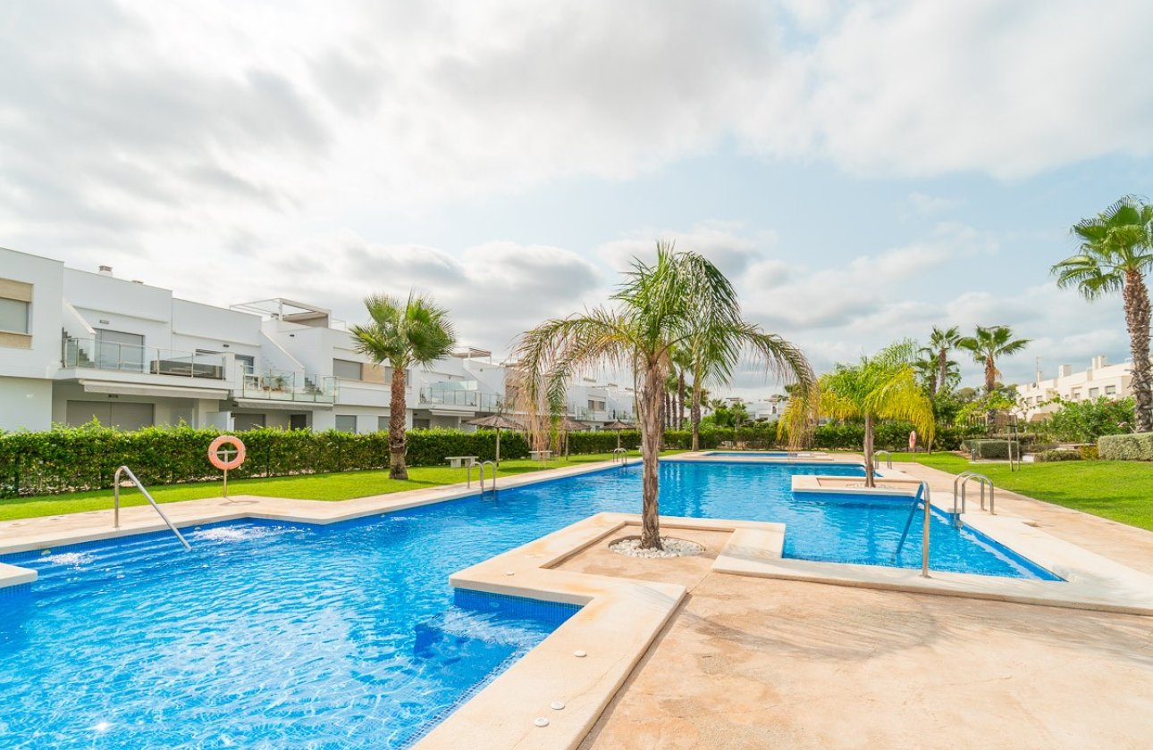 Revente - Bungalow -
Vistabella Golf Entre Naranjos - Inland