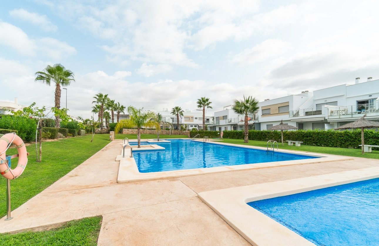 Revente - Bungalow -
Vistabella Golf Entre Naranjos - Inland