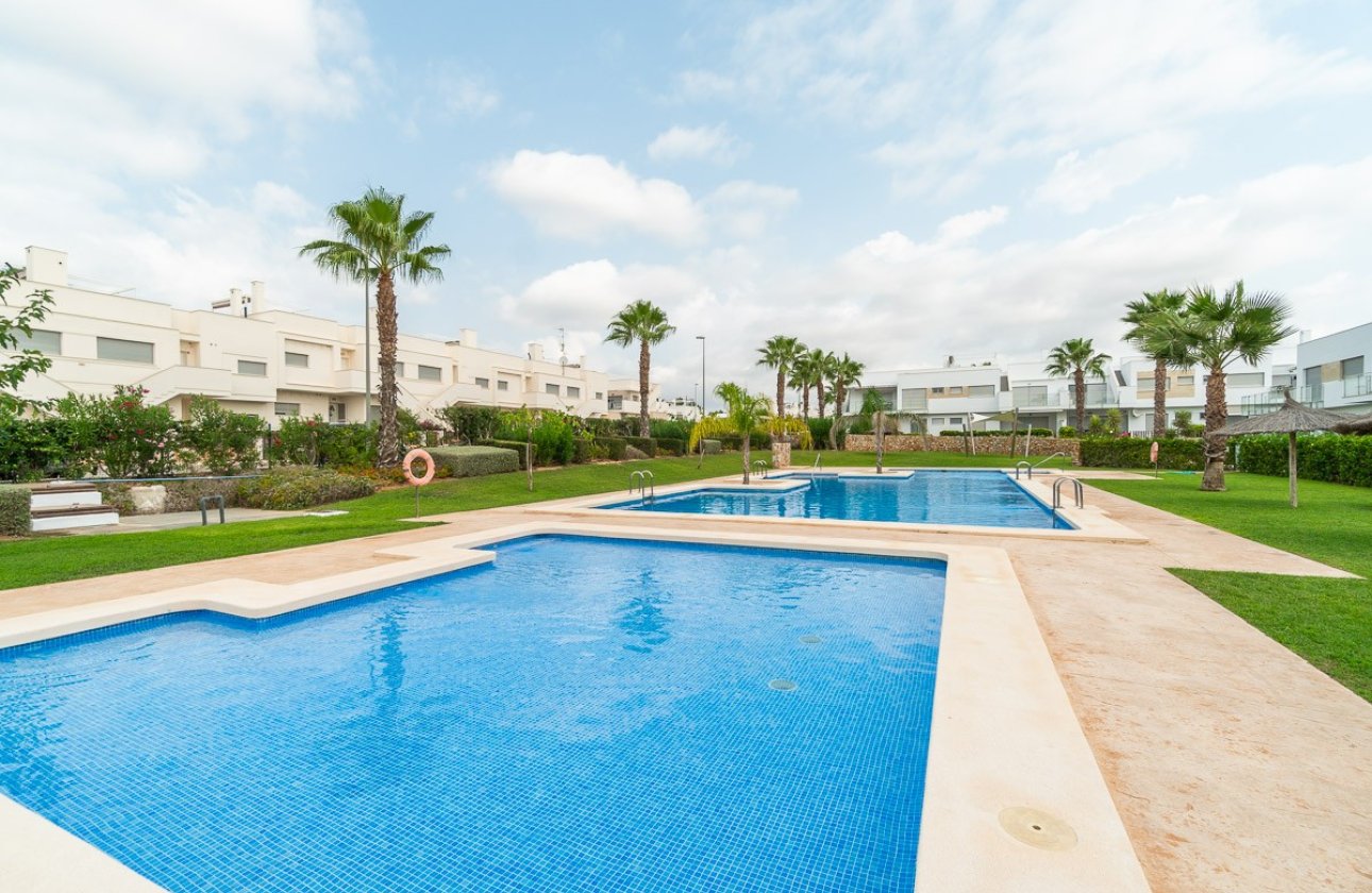Revente - Bungalow -
Vistabella Golf Entre Naranjos - Inland