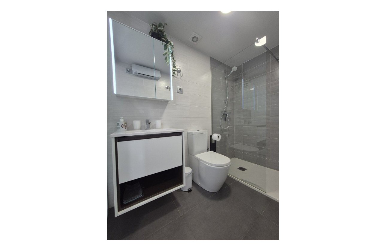 Revente - Bungalow -
Vistabella Golf Entre Naranjos - Inland