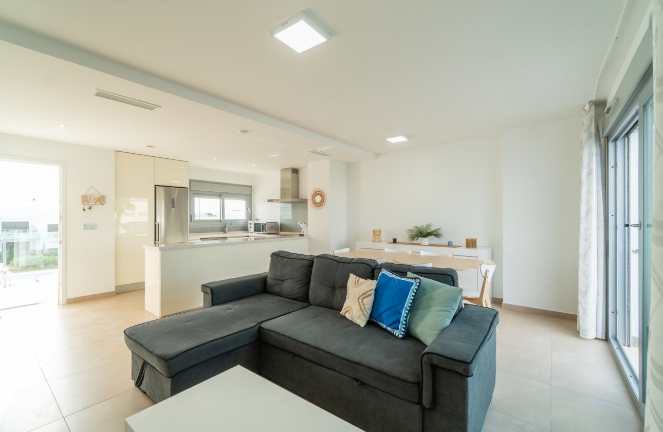 Revente - Bungalow -
Vistabella Golf Entre Naranjos - Inland