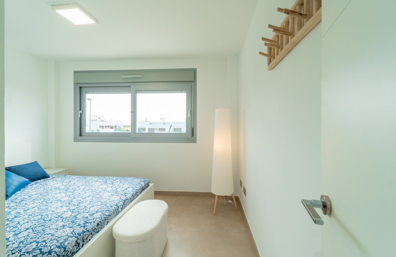 Revente - Bungalow -
Vistabella Golf Entre Naranjos - Inland