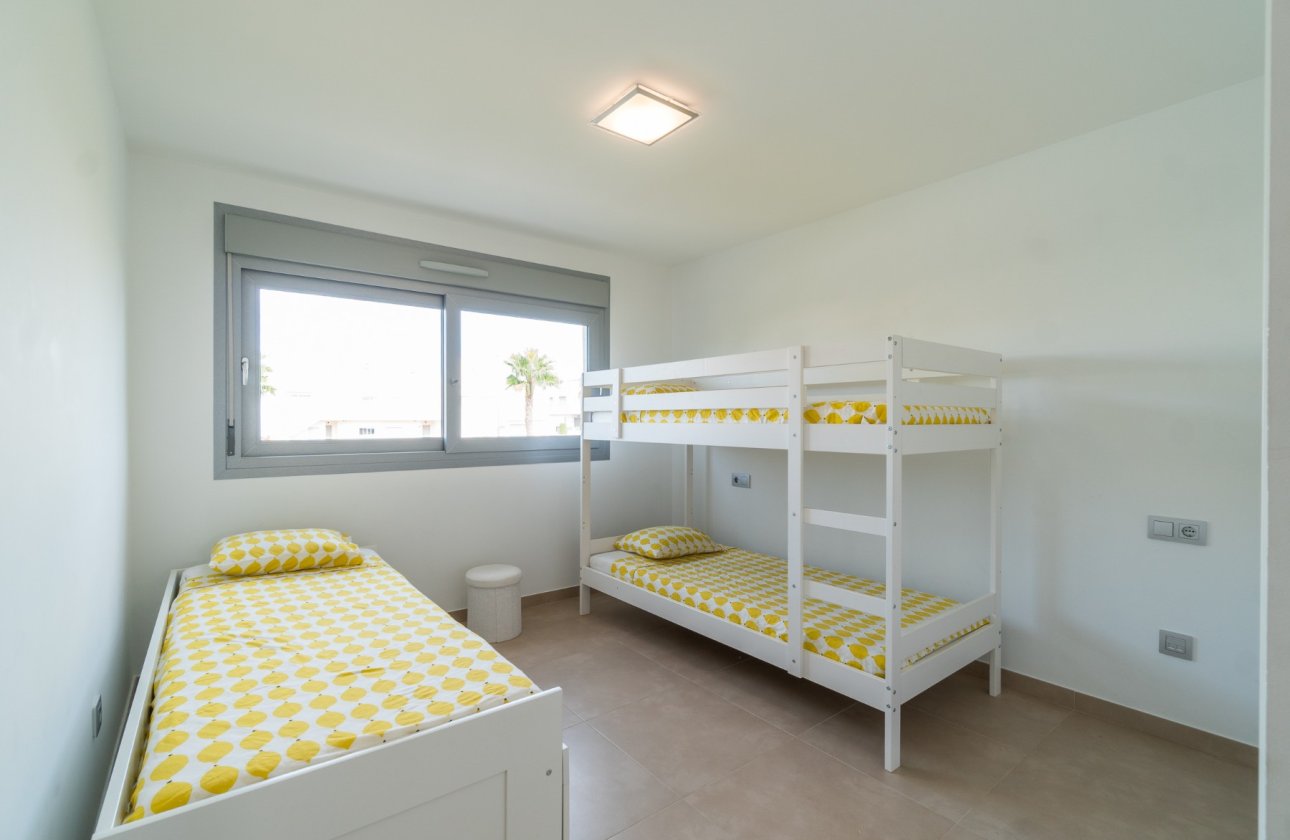 Revente - Bungalow -
Vistabella Golf Entre Naranjos - Inland