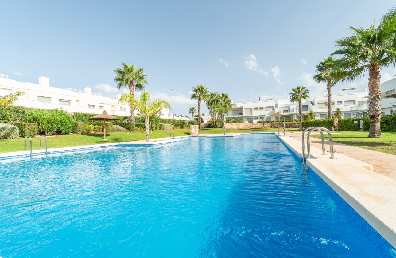 Revente - Bungalow -
Vistabella Golf Entre Naranjos - Inland