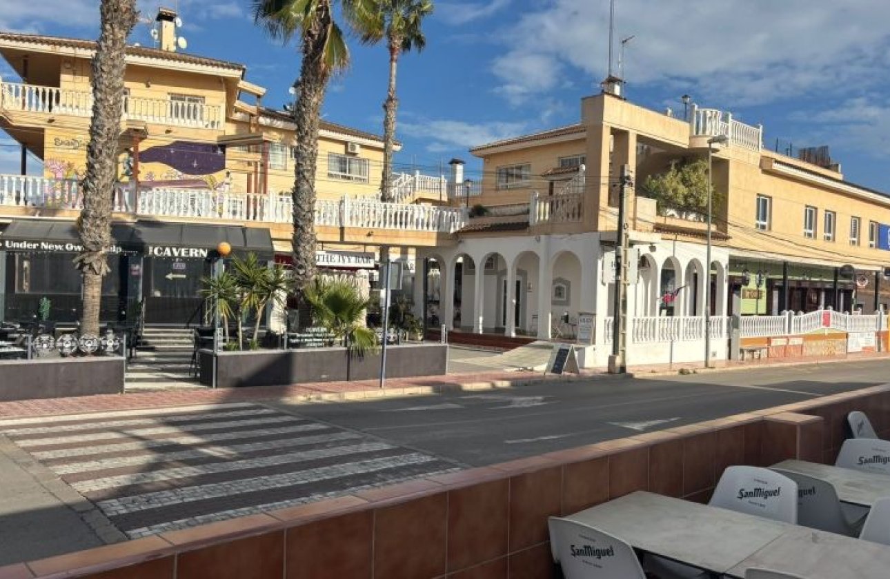 Revente - Commercial -
Orihuela Costa - Costa Blanca