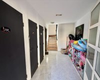 Revente - Commercial -
San Miguel de Salinas - Inland