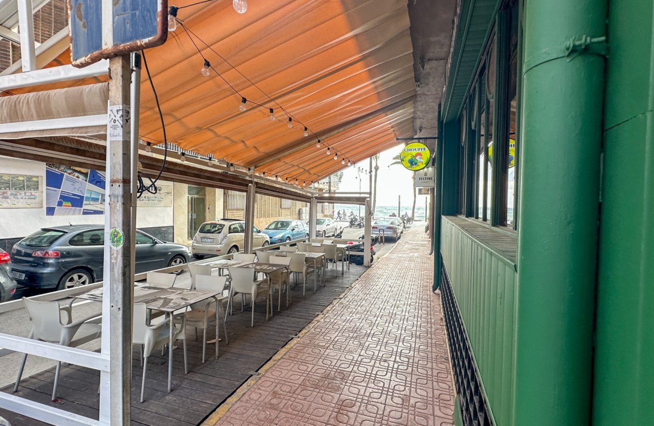 Revente - Commercial -
Torrevieja - Costa Blanca