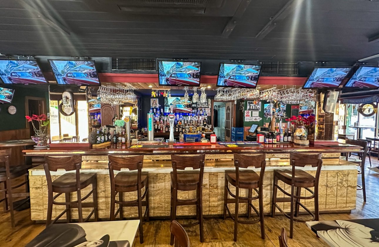 Revente - Commercial -
Torrevieja - Costa Blanca