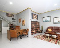 Revente - Commercial -
Torrevieja - Las Piscinas Naturales