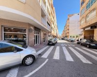 Revente - Commercial -
Torrevieja - Playa de los Locos