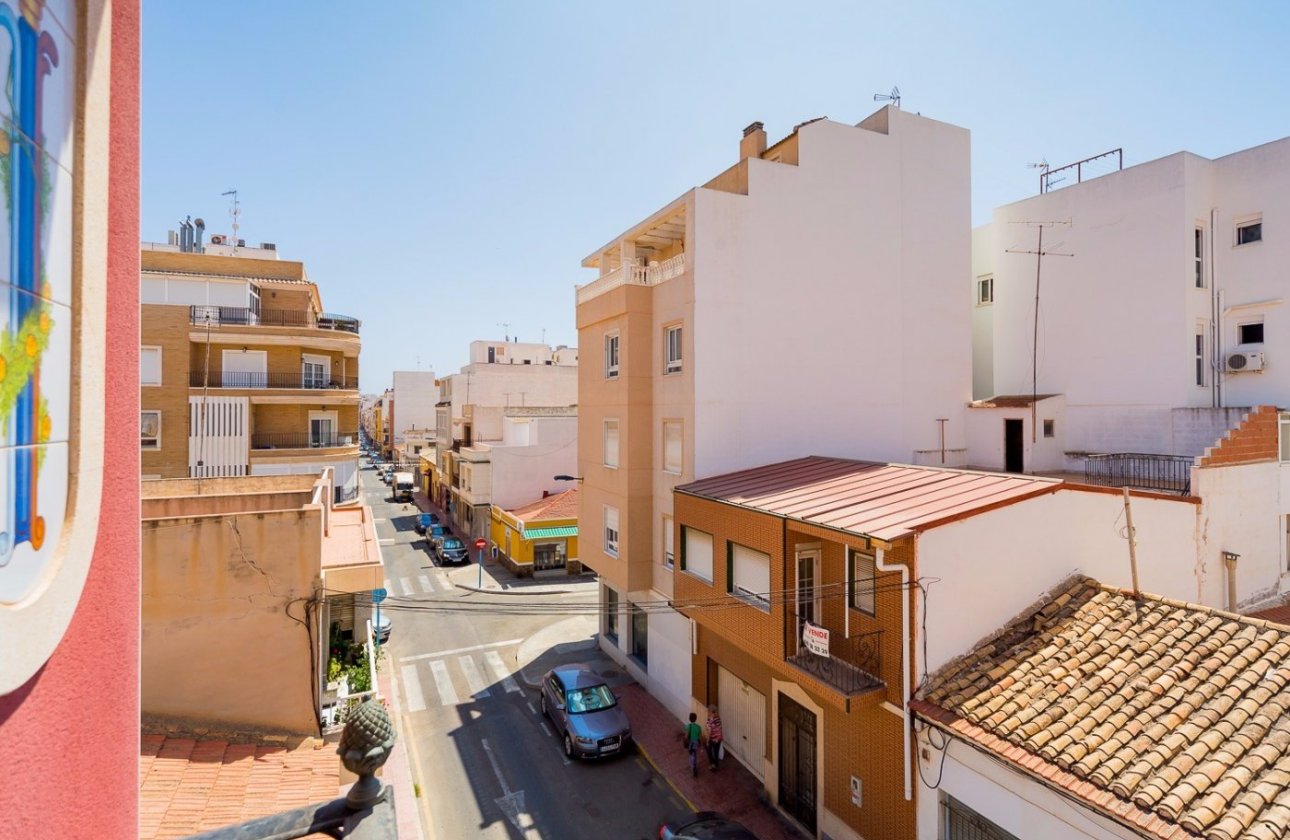 Revente - Commercial -
Torrevieja
