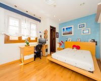 Revente - Commercial -
Torrevieja