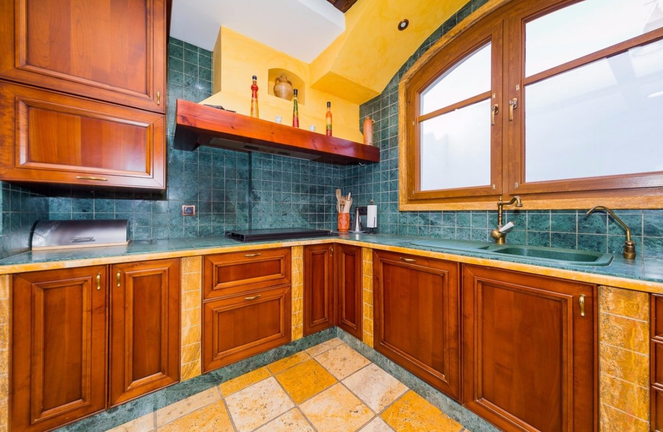 Revente - Commercial -
Torrevieja