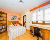 Revente - Commercial -
Torrevieja