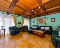 Revente - Commercial -
Torrevieja