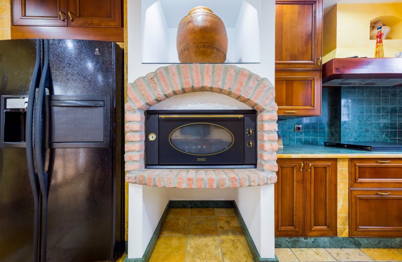 Revente - Commercial -
Torrevieja