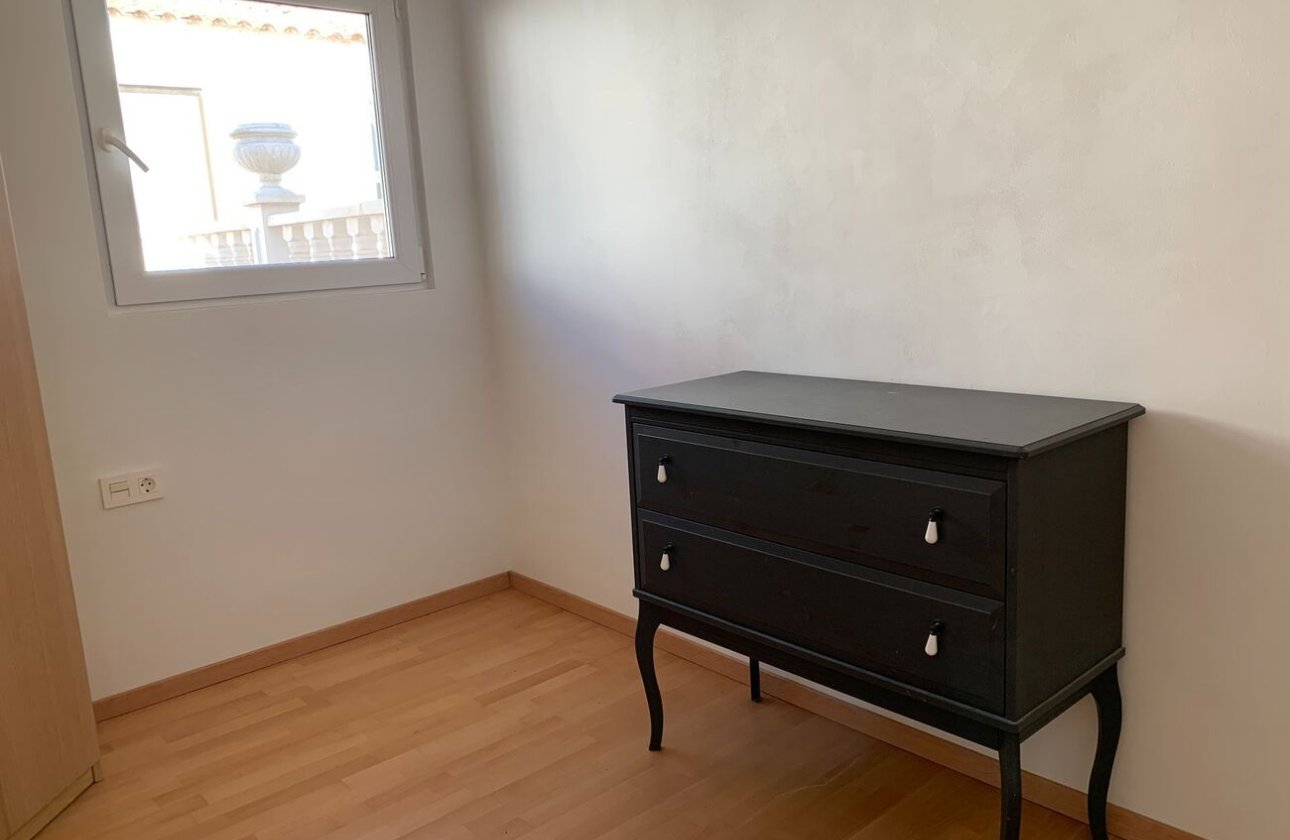 Revente - Dúplex -
La Zenia - Costa Blanca