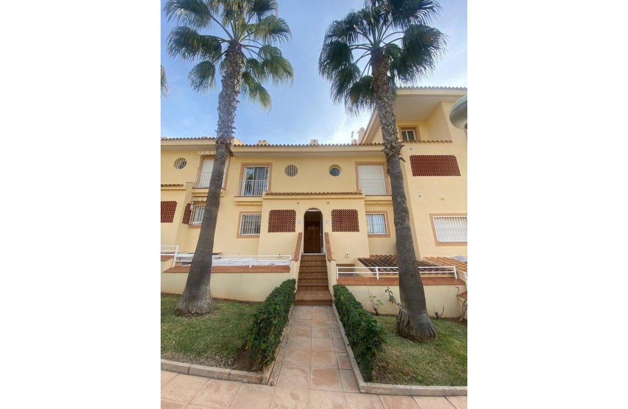 Revente - Dúplex -
Orihuela Costa - Campoamor