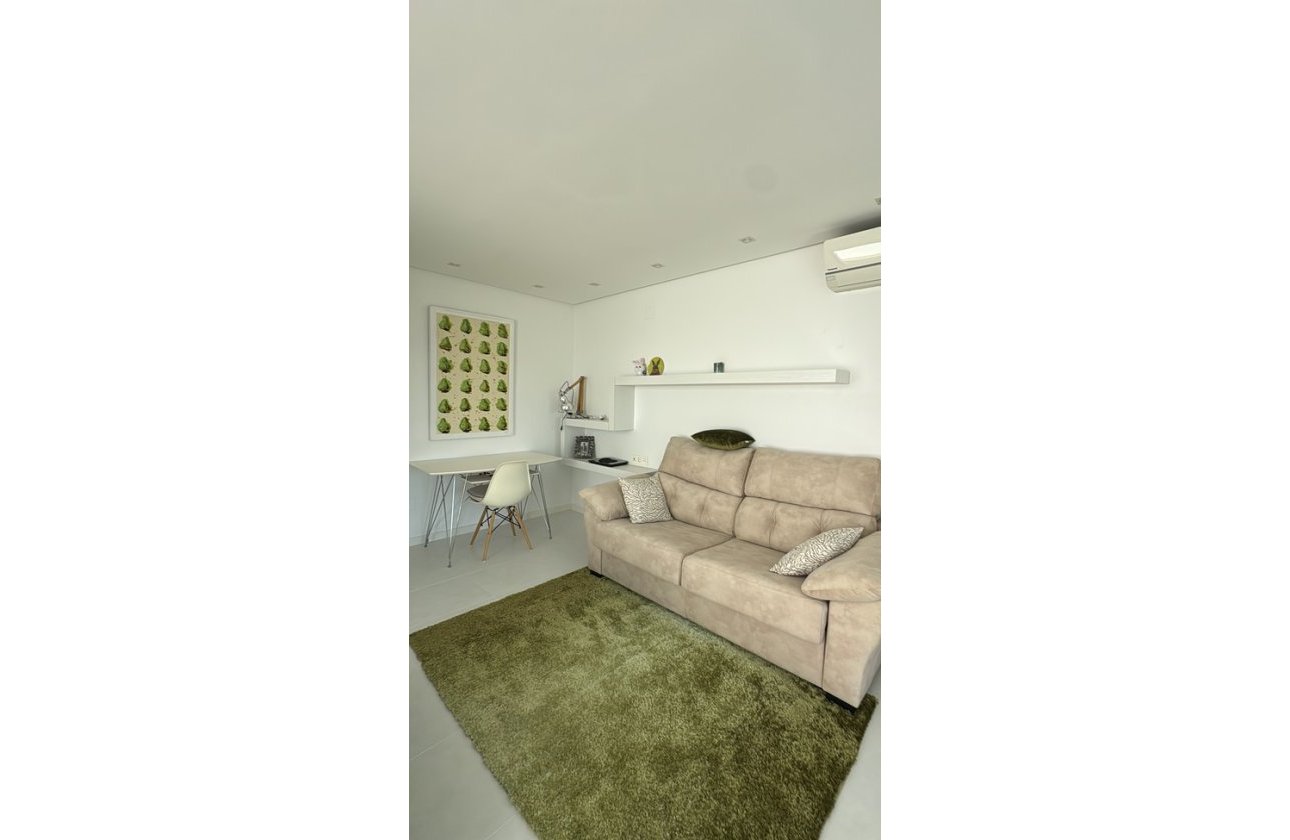 Revente - Dúplex -
Orihuela Costa - Costa Blanca