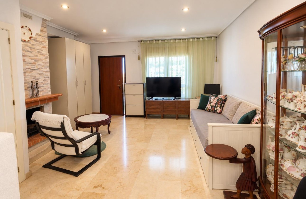 Revente - Dúplex -
Orihuela Costa - Costa Blanca