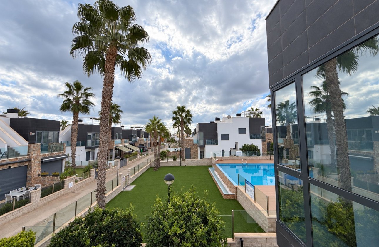 Revente - Dúplex -
Orihuela Costa - Costa Blanca