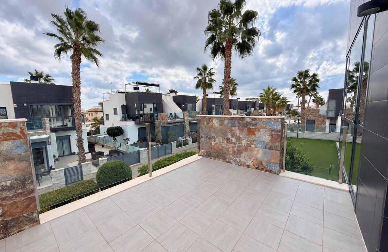 Revente - Dúplex -
Orihuela Costa - Costa Blanca