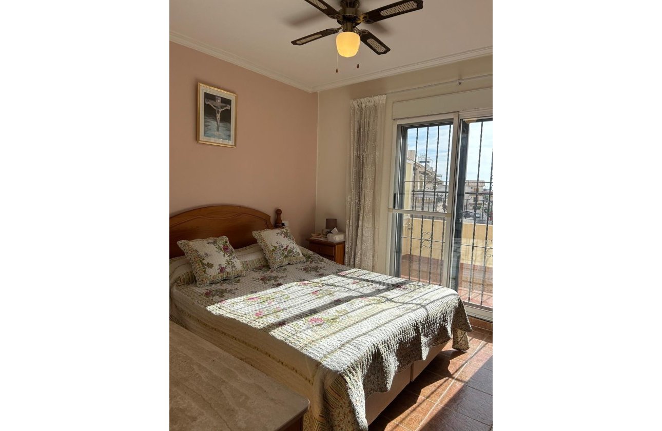 Revente - Dúplex -
Orihuela Costa - Punta Prima