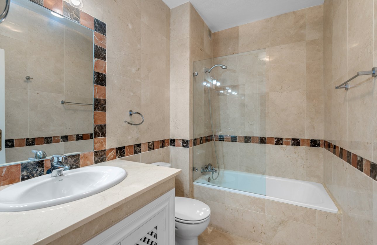 Revente - Duplex Penthouse -
Dehesa de Campoamor - Costa Blanca